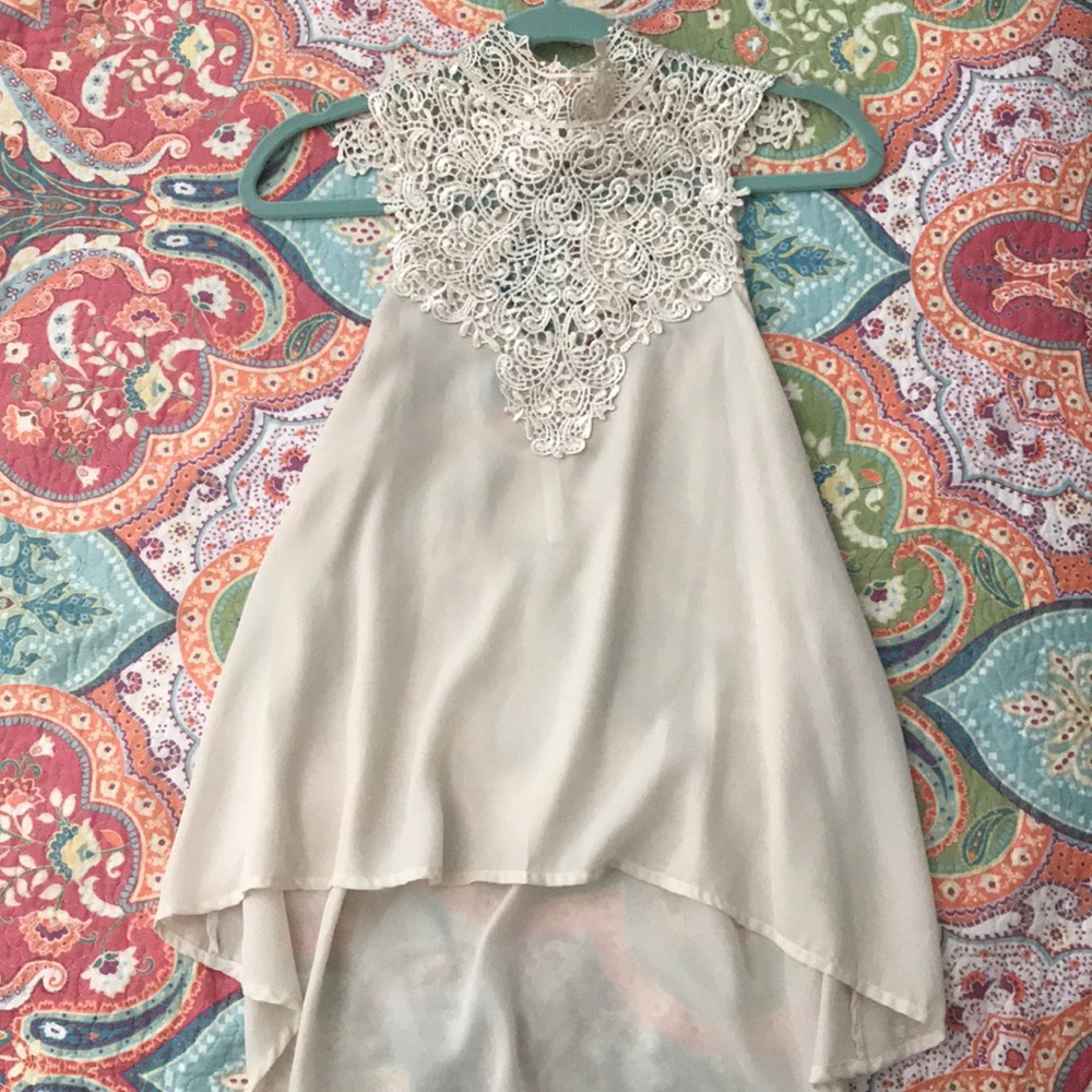 Cream Lace Shirt ❤️😊❤️